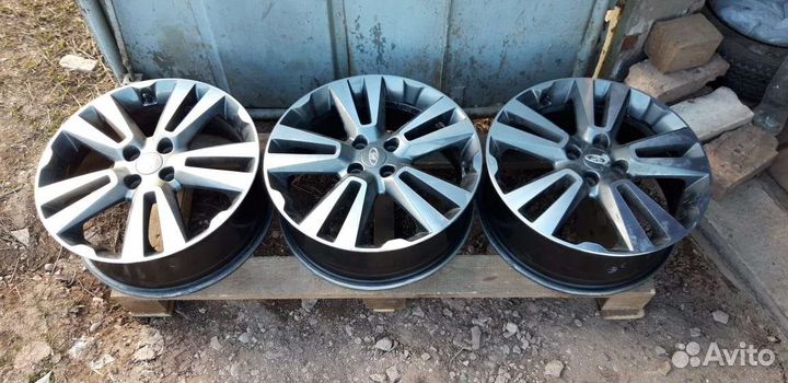 Диски R17 LADA Vesta Sw Cross