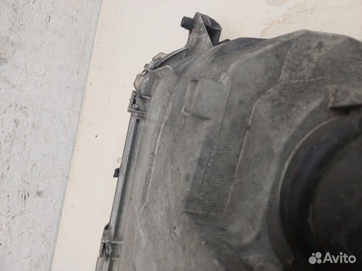 Фара (передняя) Mercedes C W203, 2002