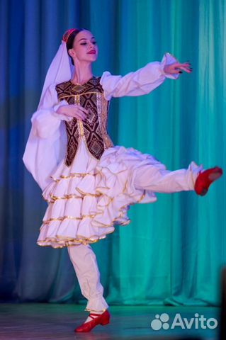 Народный татарский костюм в хорошем состояние