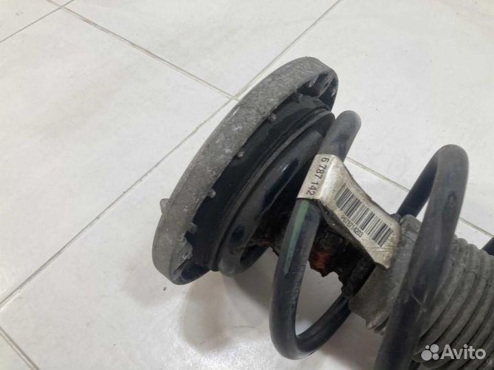 Амортизатор передний правый BMW X3 F25 (2010—2014)