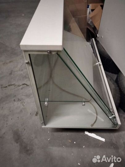 Витрина/полка стеклянная
