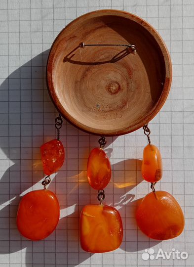 Брошь дизайнерская 