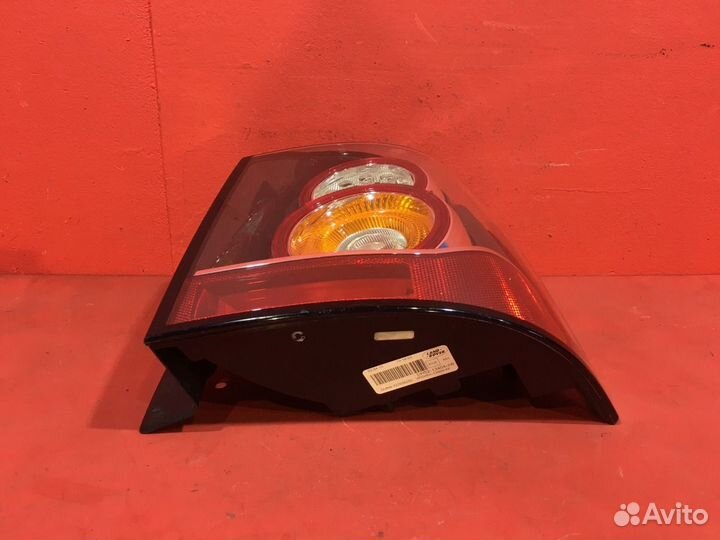 Фонарь задний правый Land Rover Freelander 2 SUV