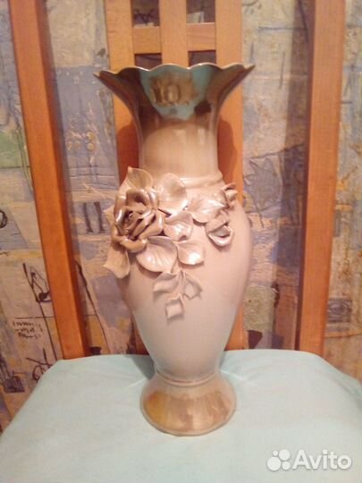 Ваза СССР в идеале.Ручна роспись,лепнина,советская
