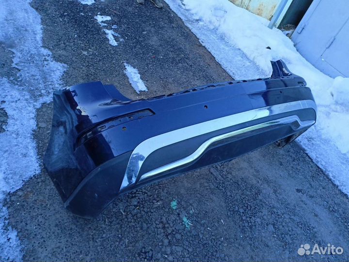 Продам бампер на GL 166