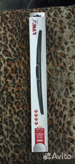 Щетка стеклоочистителя гибридная 350мм