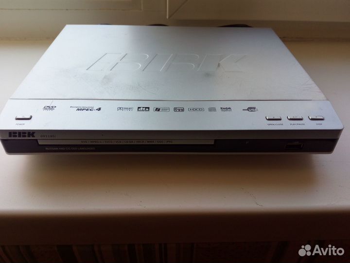 Продам DVD BBK-DV118SI плеер