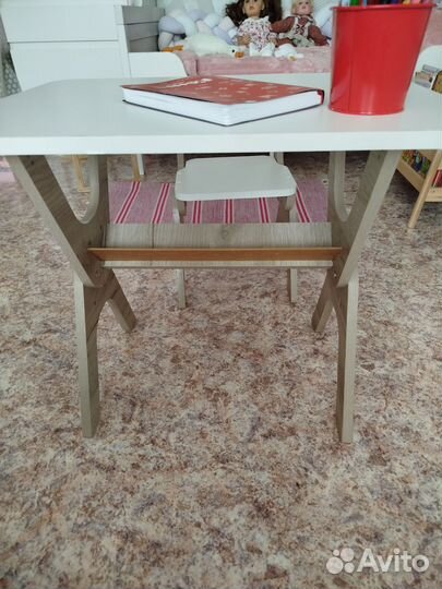 Столик со стулом детский
