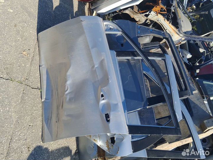 Дверь передняя левая Hyundai Solaris