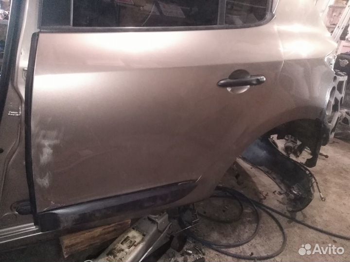 Renault megane 3 дверь левая задняя в сборе
