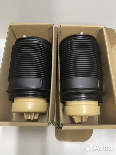 Пневмобаллон Mercedes W212 C218 CLS A2123200825