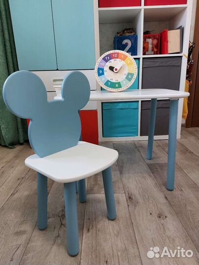 Детский стол и стульчик