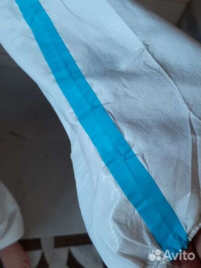 Защитный костюм