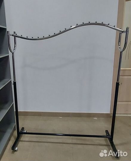 Вешалка напольная