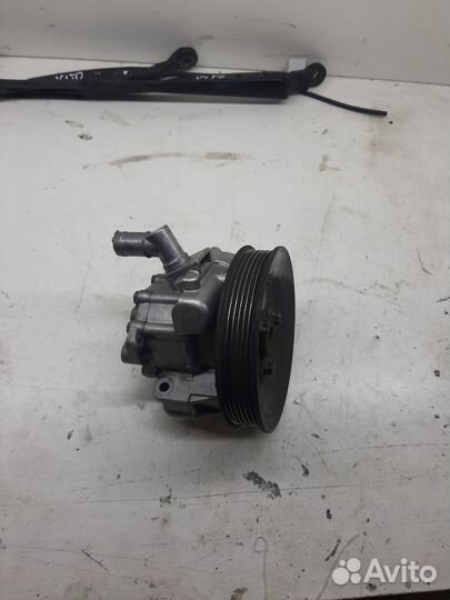 Mercedes vito 638 насос гура 611 мотор