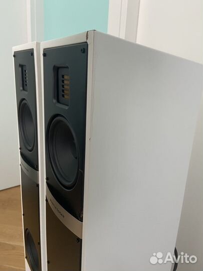 Колонки Martin Logan Motion 20i