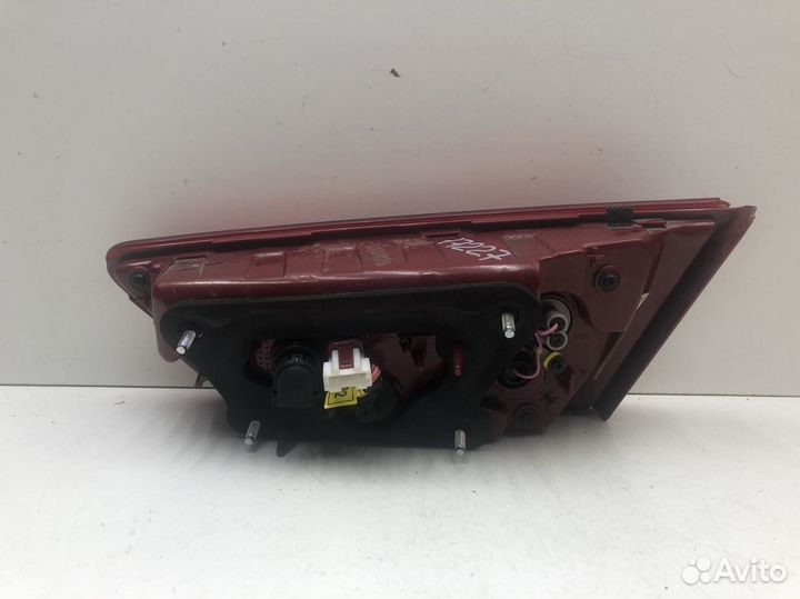 Фонарь задний внутренний левый Kia Optima IV 2016–