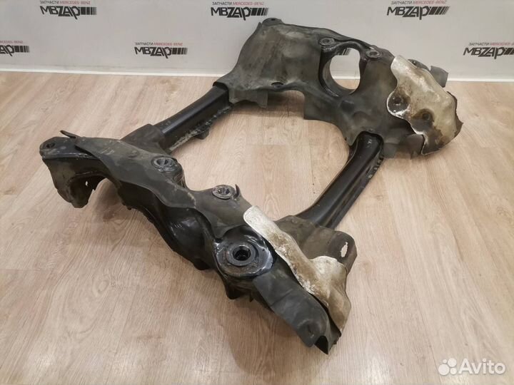 Подрамник передний Mercedes W221 w216 S CL 221