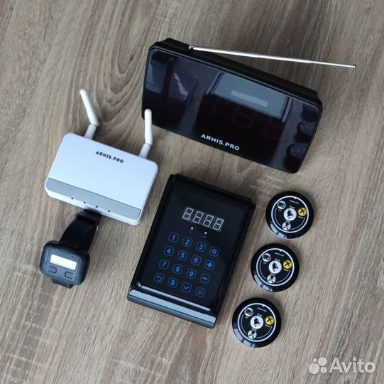 Кнопка вызова официанта комплект с часами и табло