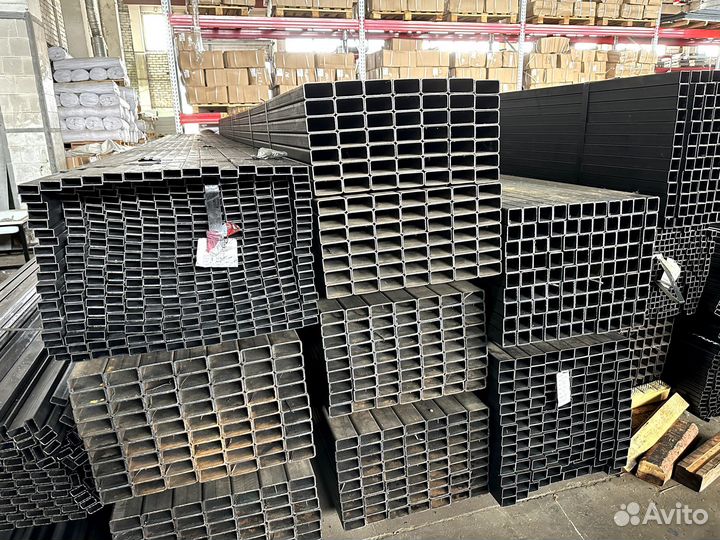 Труба профильная г/к 50х50х2