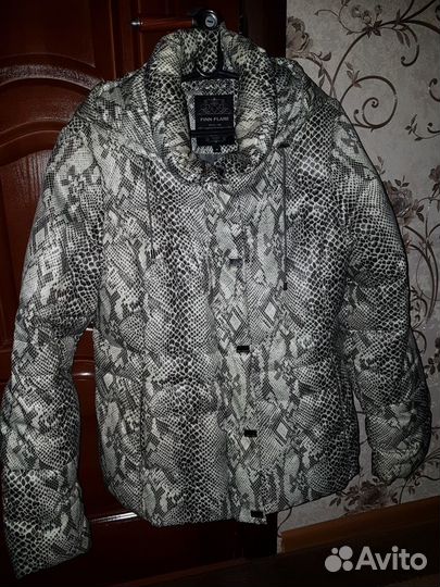 Куртка-пуховик