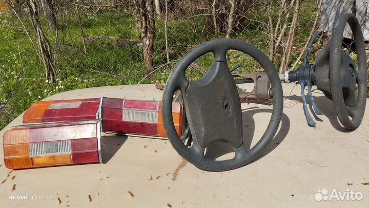 Задние фары от ваз 2106 и рулевые колеса