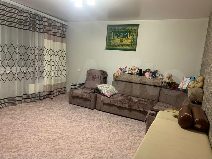 2-к. квартира, 52 м², 5/9 эт.