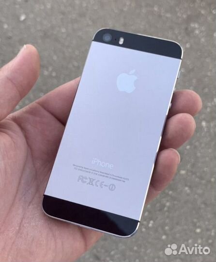 iPhone 5S, 32 ГБ