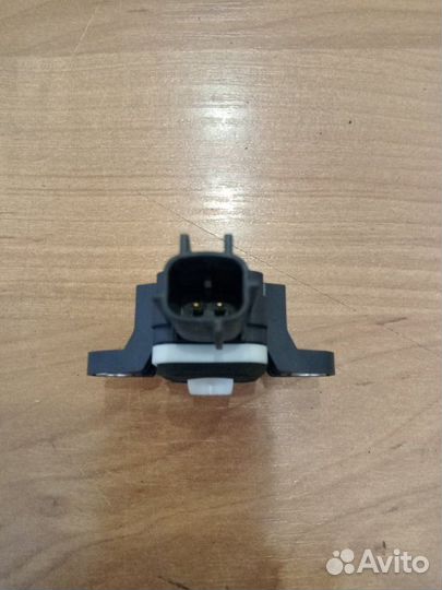 Датчик удара (AirBag) передний Volkswagen Polo