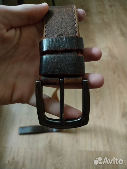 Мужской кожаный ремень