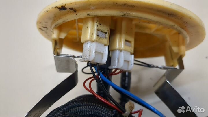 Насос топливный электрический Volvo XC90, 2004