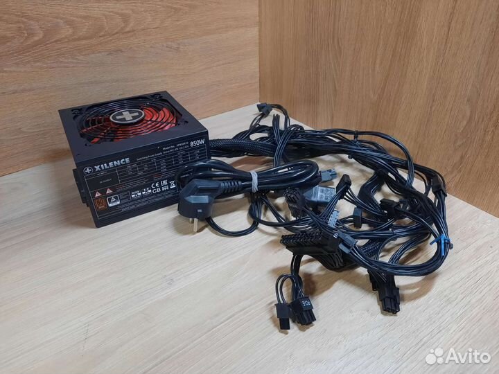 Блок питания Xilence 850W 80+ Bronze