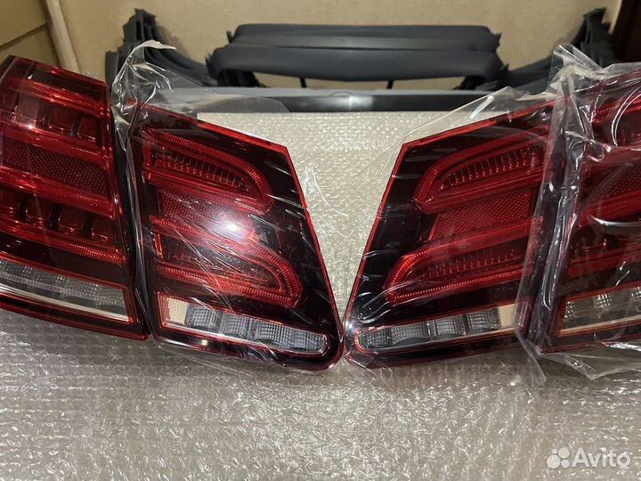 Фонари задние Mercedes W212 рест в крыло крышку