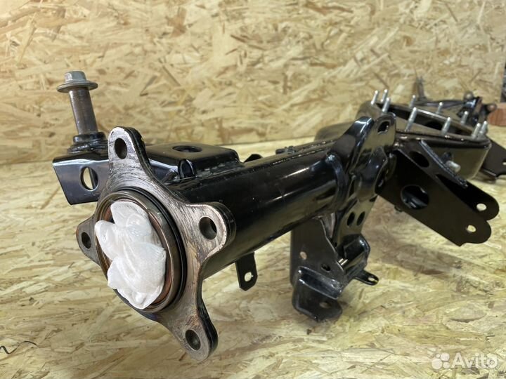 Корпус заднего моста Lexus GX460