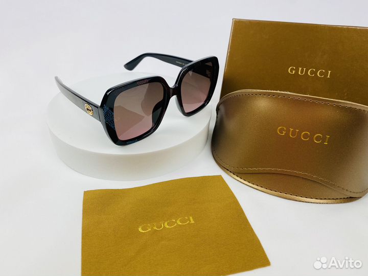 Солнцезащитные очки Gucci