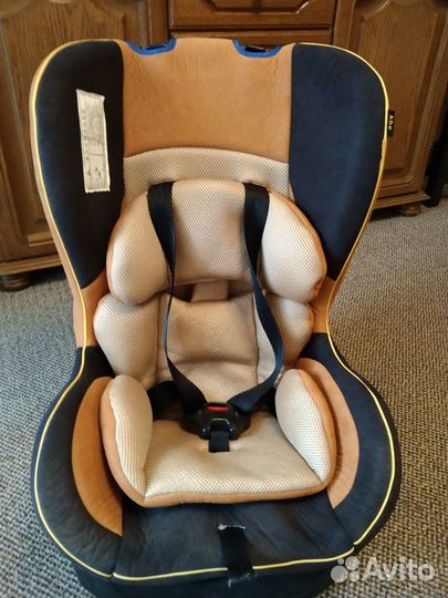 Автомобильное детское кресло от 0 до 18 кг