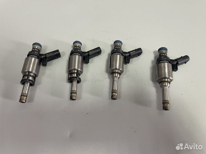 Форсунка топливная Ауди А4 Б8 А5 8Т А6 С7 Ку5