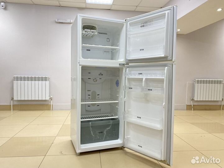 Холодильник Samsung NoFrost / Гарантия / Доставка