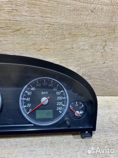 Панель приборов Ford Mondeo 3 дизель 1121068