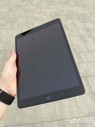 Планшет iPad 9 64Gb WI-Fi gray+чехол клавиатура