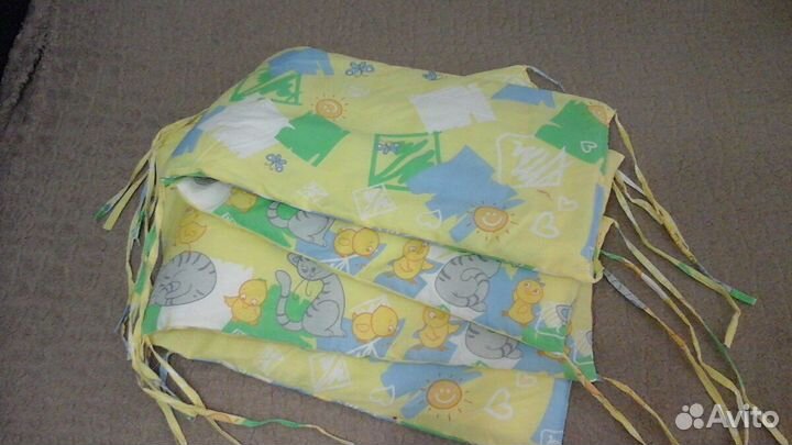 Бортики в кроватку