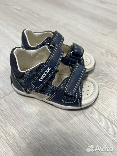 Босоножки geox