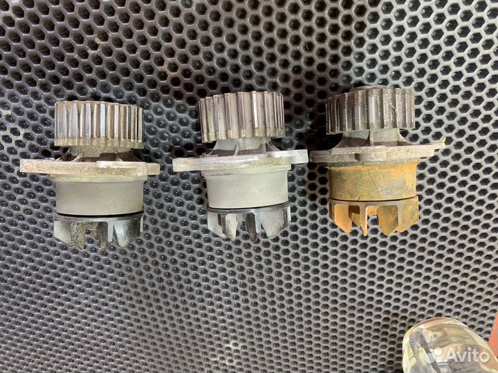 Помпа ваз 8кл и 16 кл