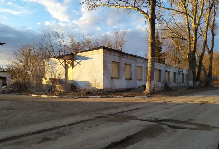 Здание, 308 м²