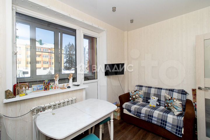 2-к. квартира, 51 м², 1/3 эт.
