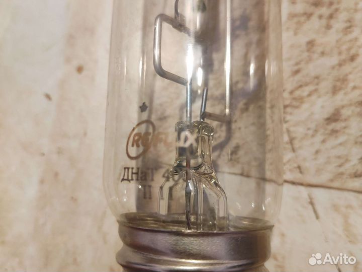 Натриевая лампа новая