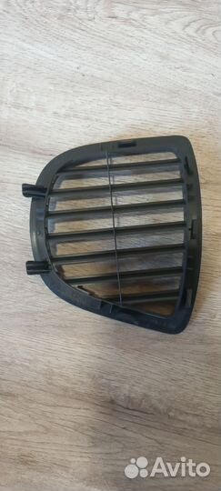 Решетка обшивки багажника Juke f15