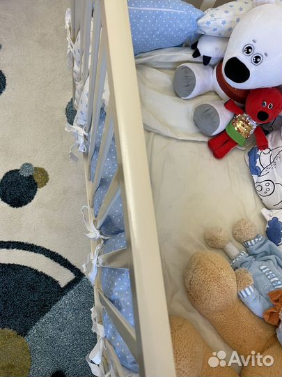 Детская кроватка с маятником Гандылян 