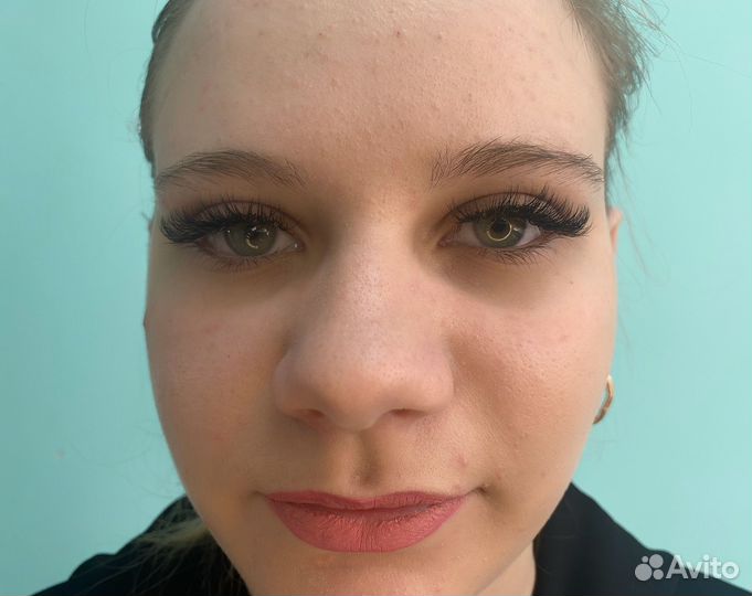 В помещение