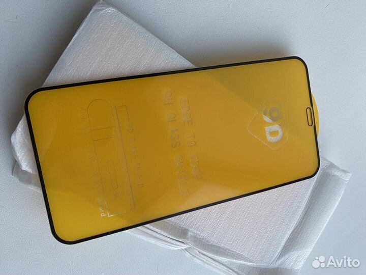 Защитное стекло iPhone 11